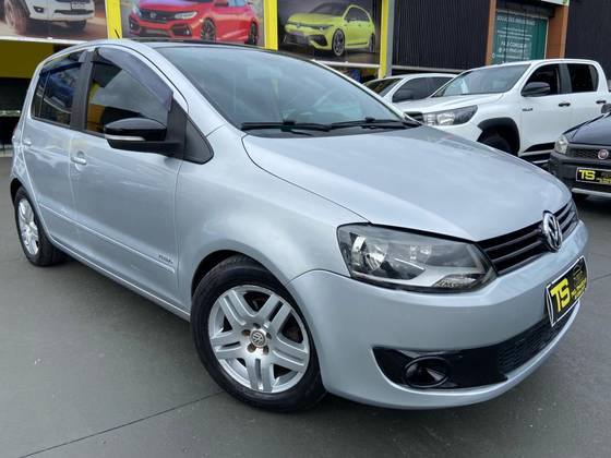 VOLKSWAGEN FOX 1.6 MI 8V FLEX 4P MANUAL